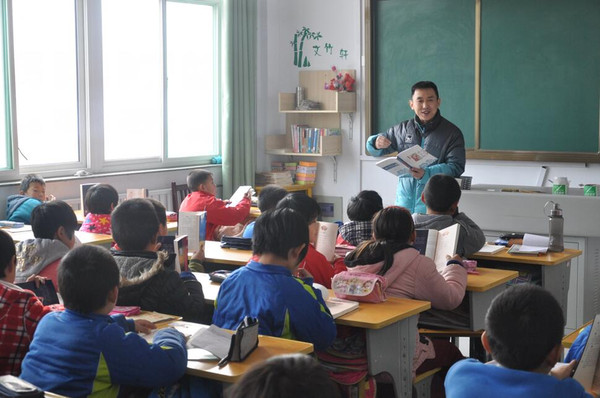 额敏县小学最新动态报道